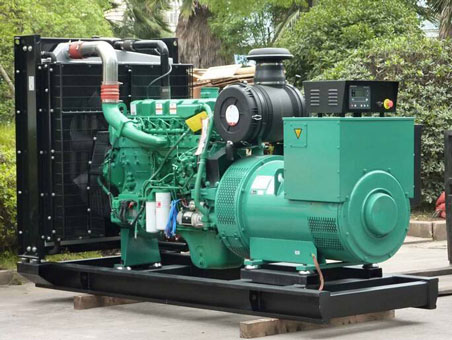 宜兴710kw康明斯柴油发电机组图片 宜兴710kw康明斯柴油发电机组图片